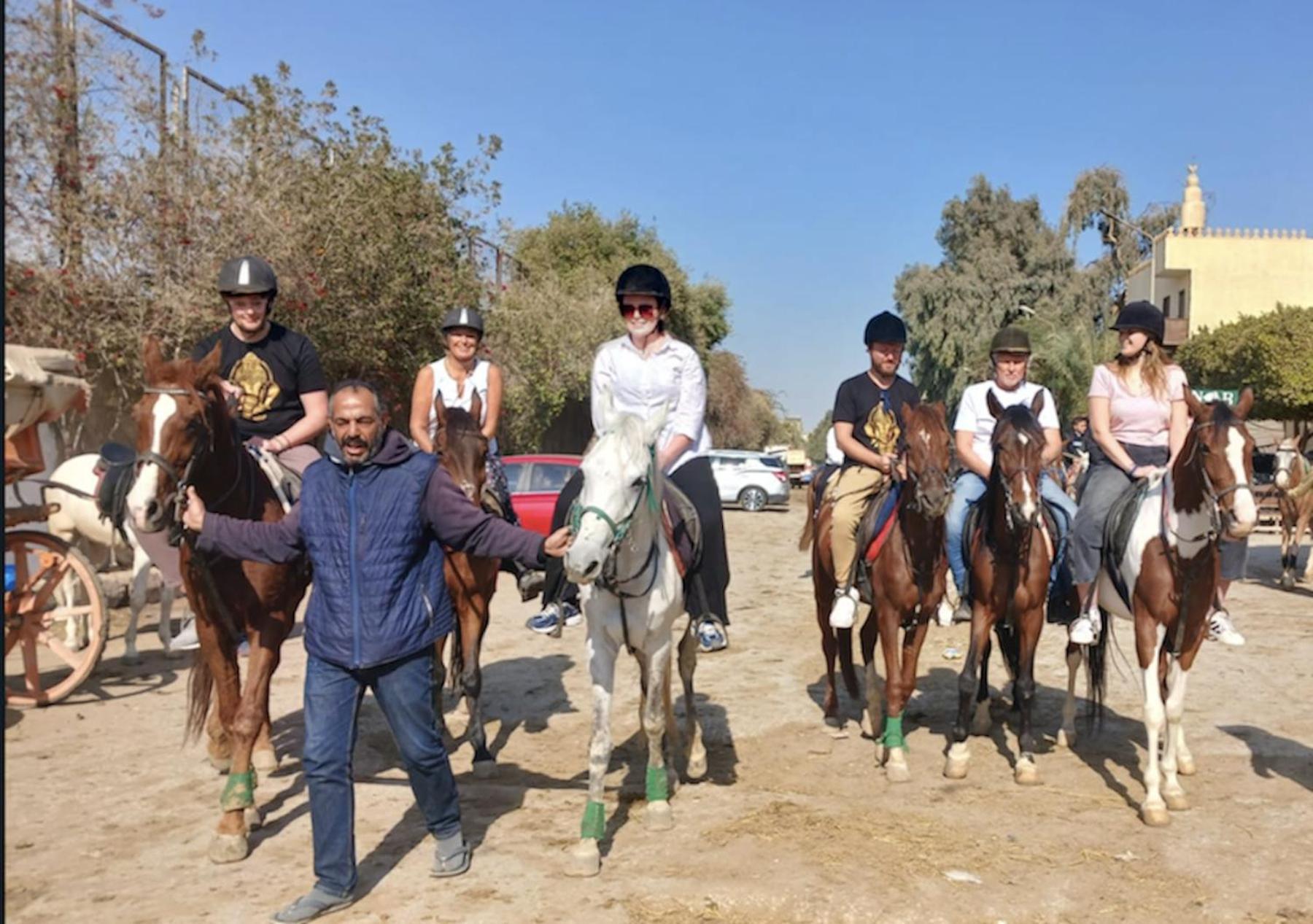 Farm stay A In A Horse Farm With Pyramid View From Terraces Cairo